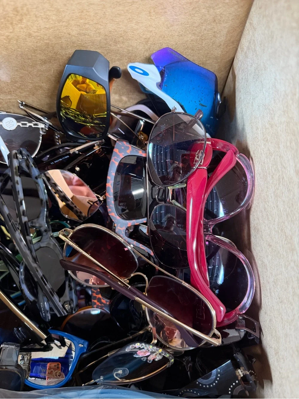 Assorted Sunglasses Lot - Mixed Colors Including Bright Blue - Picture 6 of 10
